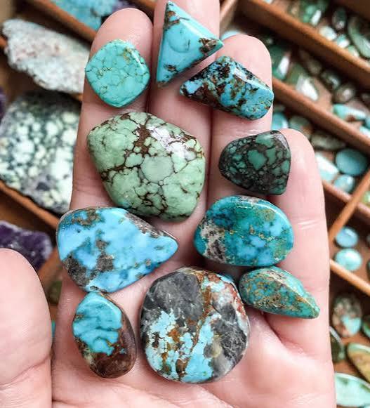 How to Tell if Turquoise Is Real or Fake