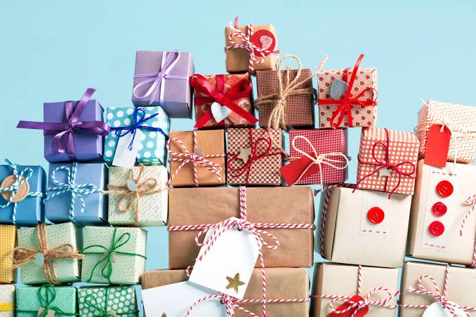 Handmade Jewelry Gift Ideas for Every Holiday and Special Occasion