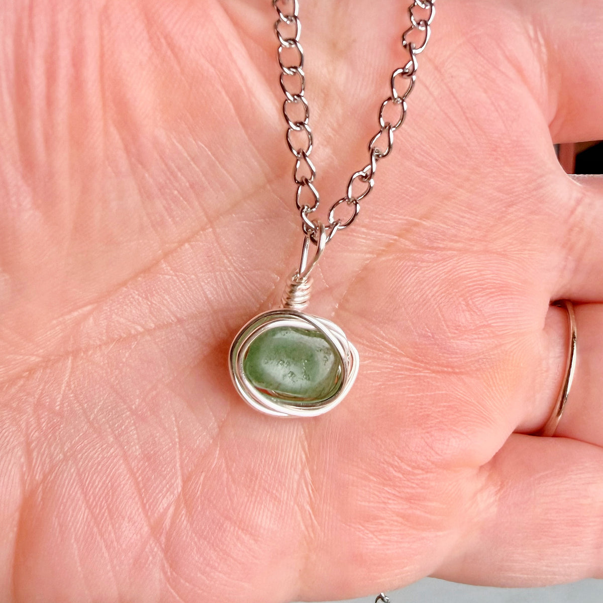 Emerald Tides Neckace - Aventurine Stone Pendant