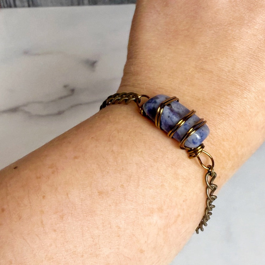 Sovereign Grace Bracelet -Wire Bracelet With Stone Or Beads - Sodalite Stobe