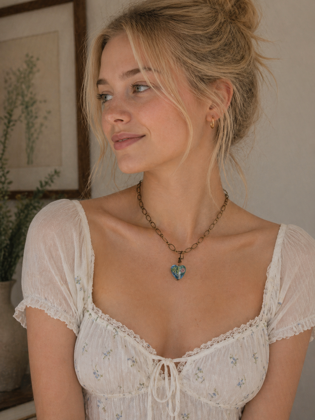 Blooming Hearts Necklace -Beaded Glass Pendant Necklace