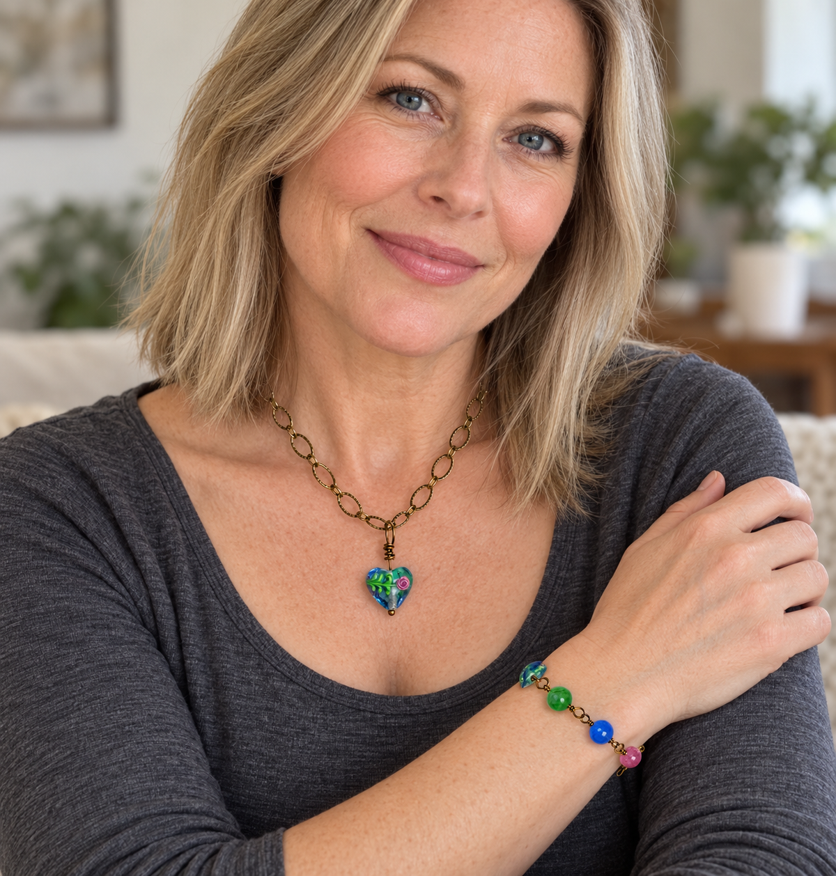 Blooming Hearts Collection - Matching Glass Necklace and Bracelet Set -