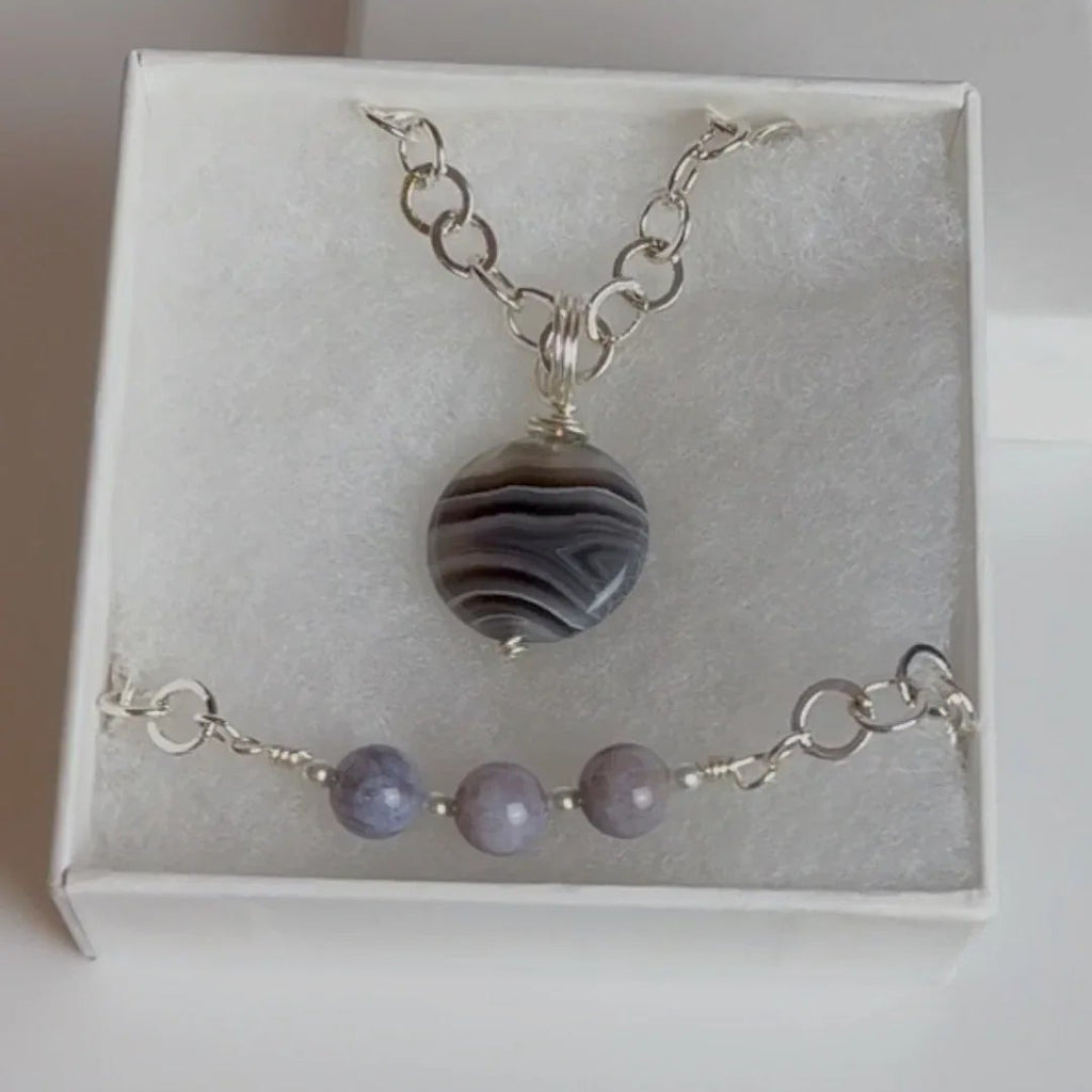 Simple and Sweet Collection - Handmade Agate Necklace and Bracelet - Simply Rustic Jewelry